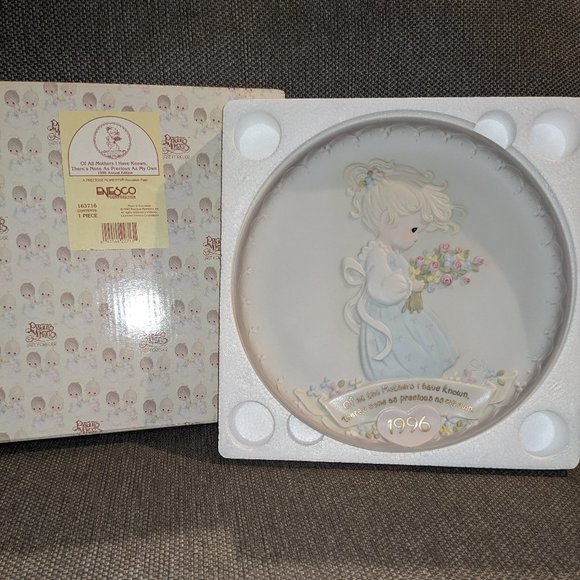 Of all the mother's I have known , There's none as precious as my own - Picture 1 of 1